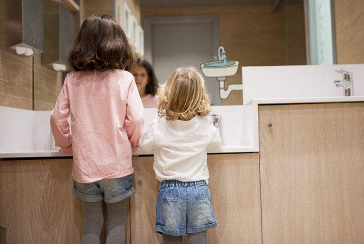 Odontopediatría para niños y jóvenes - Cambra Clinic Nens